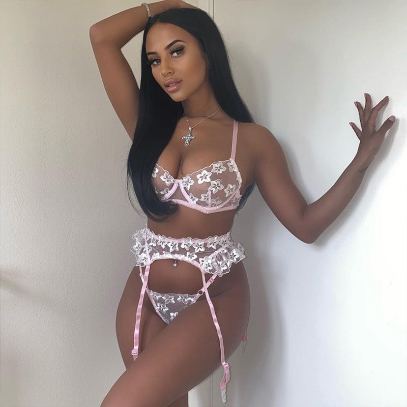 Embroidery Mesh Ultra-Thin with Steel Ring Breathable Bra Three-Piece Set