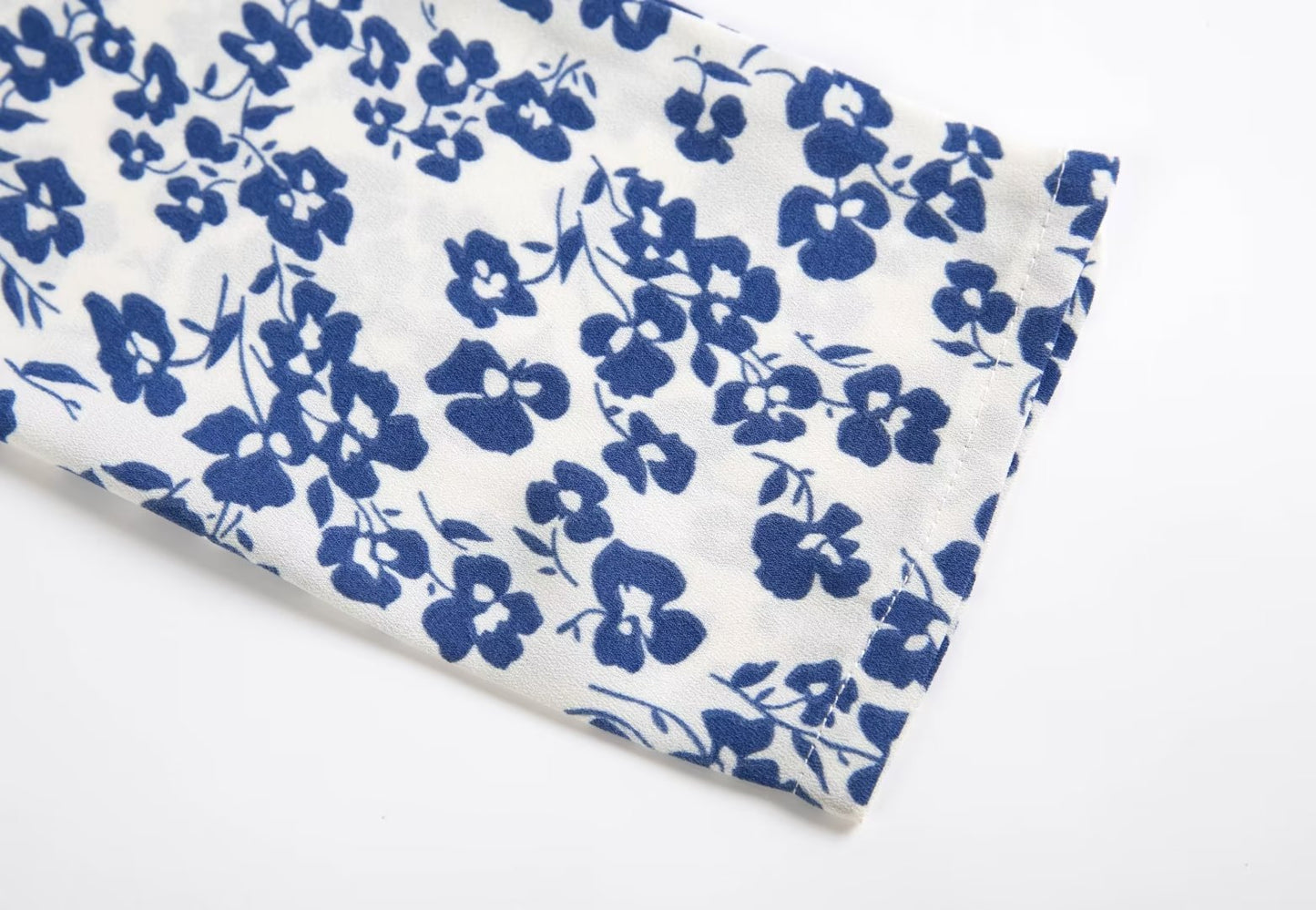Flat Square Collar  with Blue Print High Slit Long