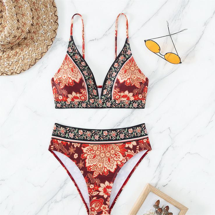 Push Up Split Bikini Swimsuit