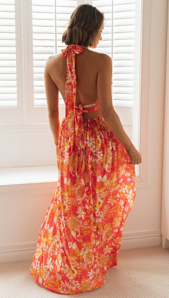Sleeveless vacation A-line dress in floral print